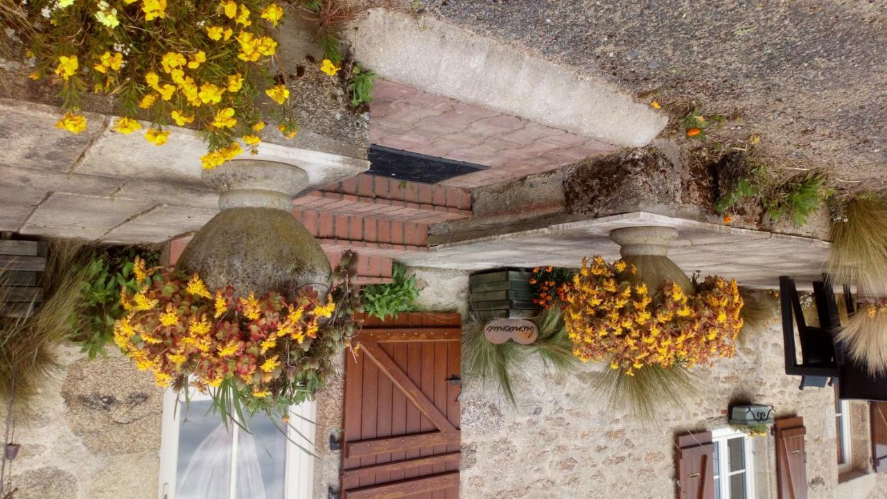 Au Coeur De La Nature Saint-Malo-du-Bois エクステリア 写真